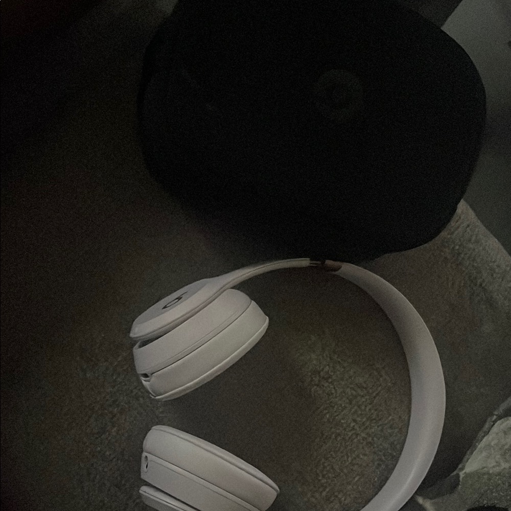 Wireless White Headphones